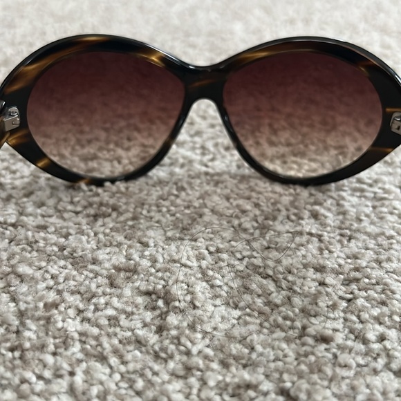 OLIVER PEOPLES Casella Sunglasses 61 13 135 - Picture 5 of 6